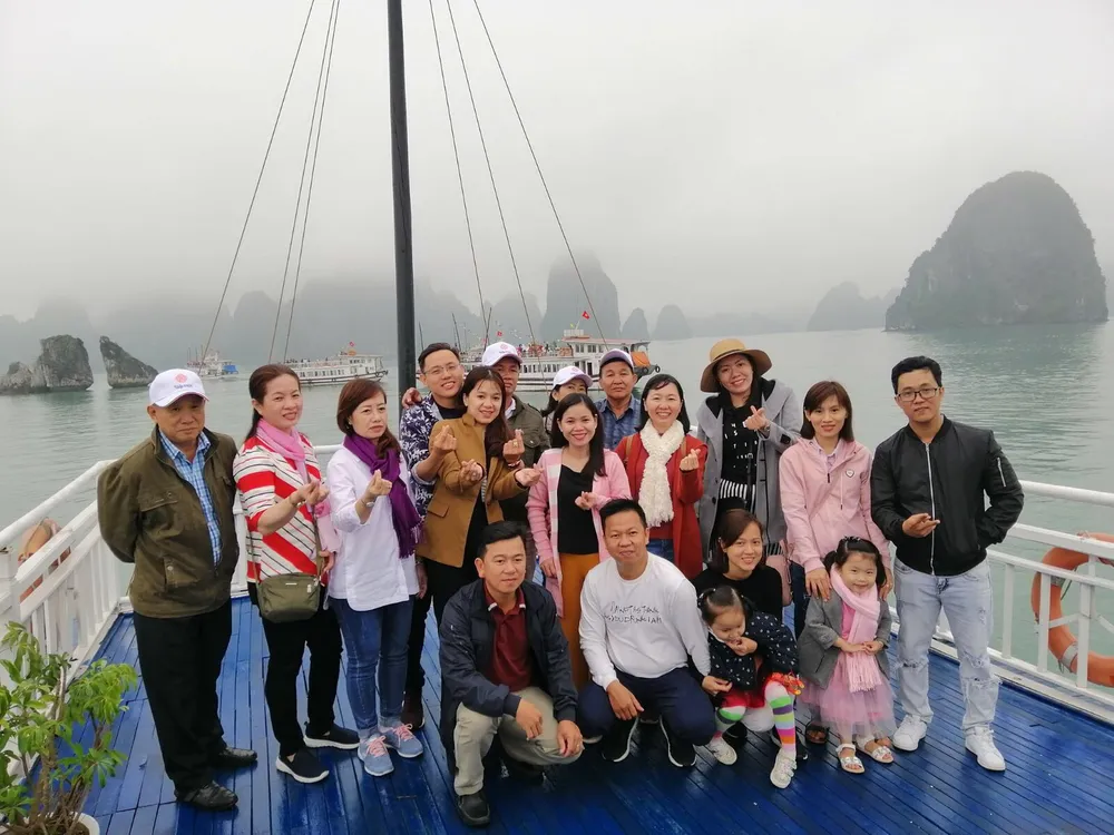 Phí tham quan vịnh Hạ Long dự tính sẽ tăng gấp 2-3 lần ảnh 1