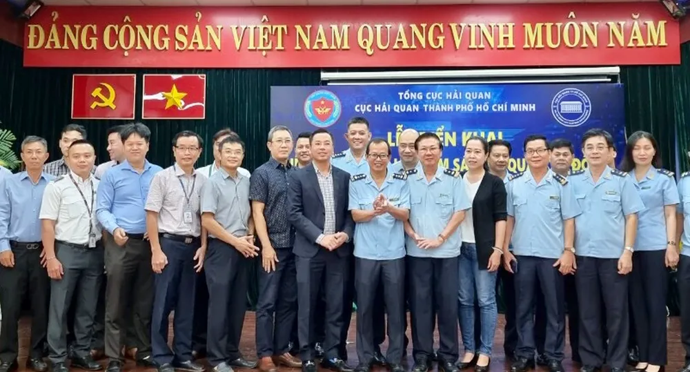 Chính thức triển khai giám sát tự động hàng không ảnh 2