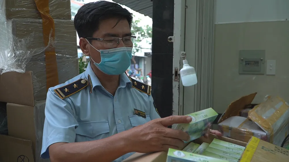 Phát hiện kho hàng không rõ nguồn gốc trị giá gần 4,7 tỷ đồng ảnh 3