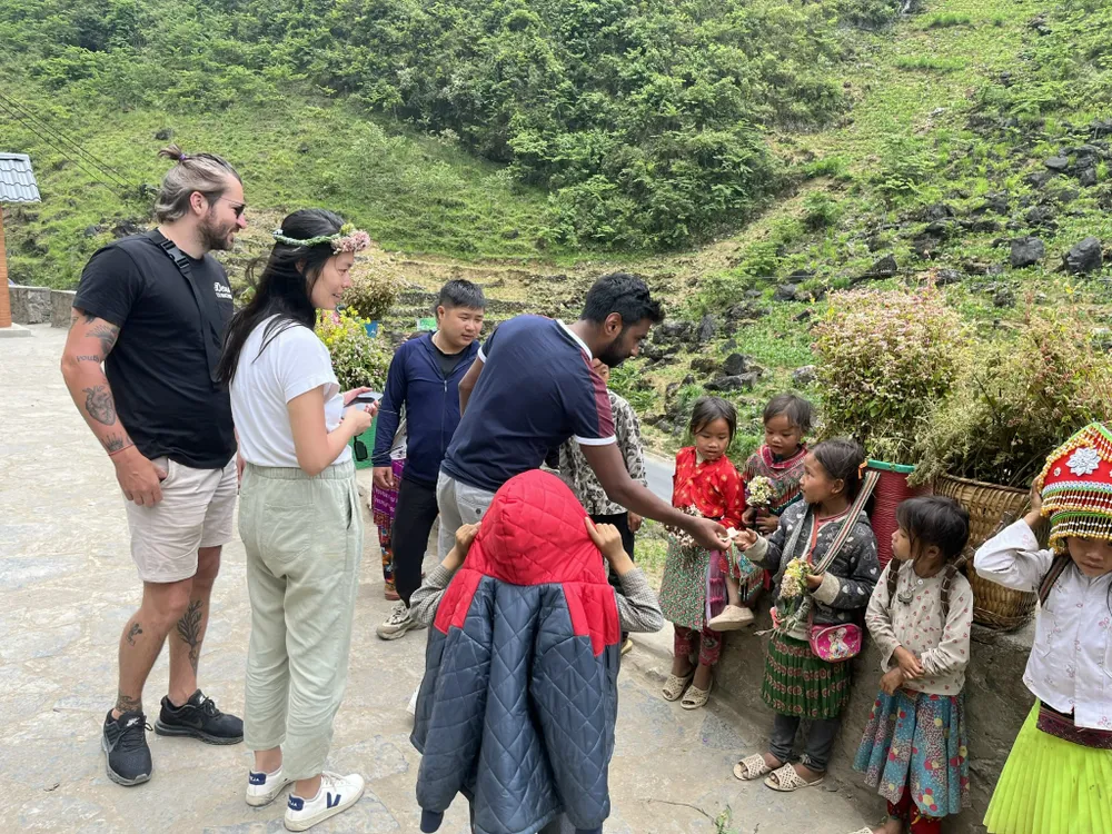 Tuyên Quang, Hà Giang đón lượng khách lớn đến từ TPHCM ảnh 1