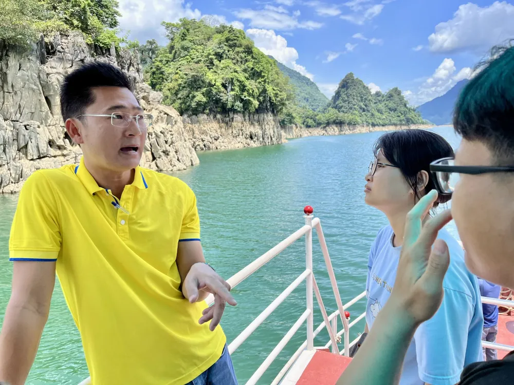 Tuyên Quang, Hà Giang đón lượng khách lớn đến từ TPHCM ảnh 4