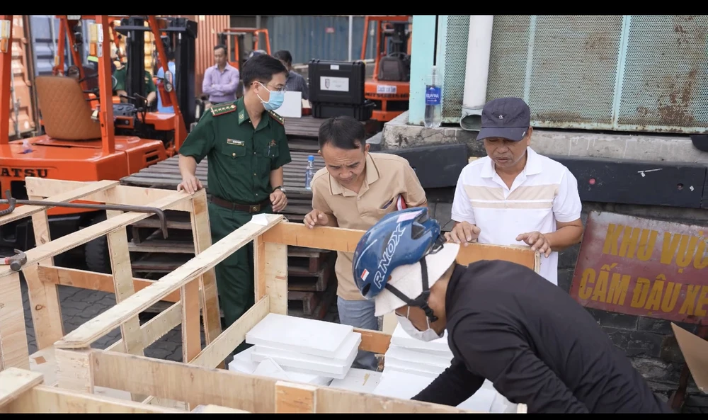Phát hiện lô thuốc lá lậu trị giá gần 6 tỷ đồng