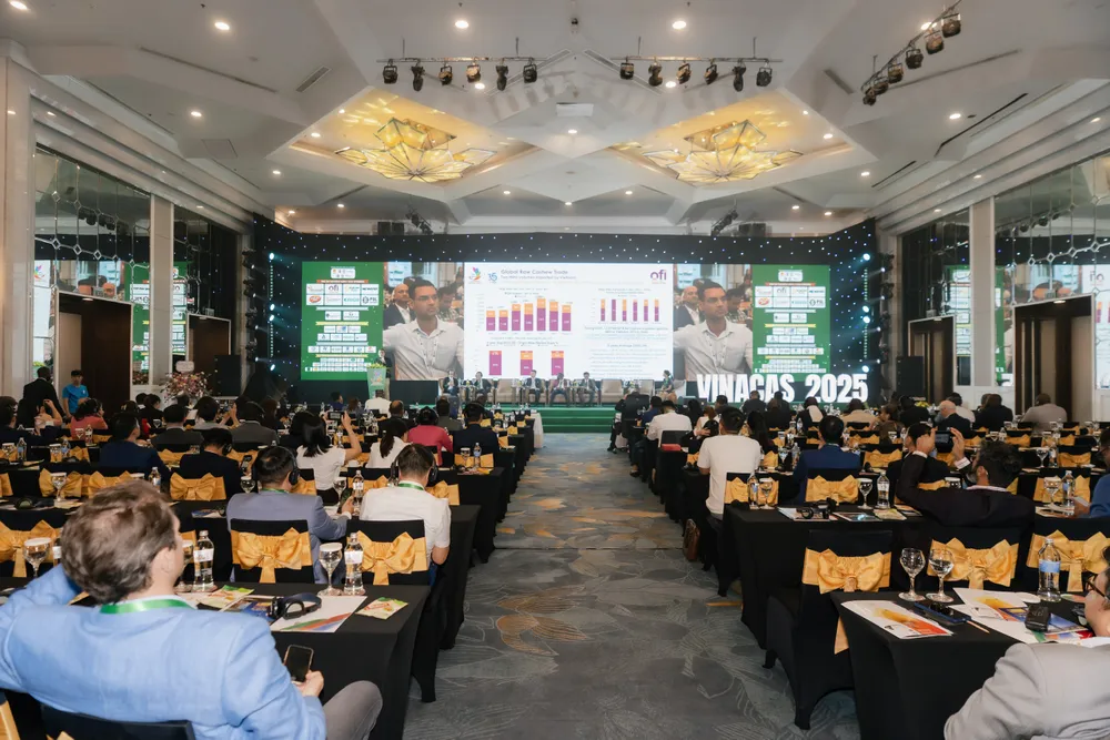 Cuộc họp chiều 21-11.jpg