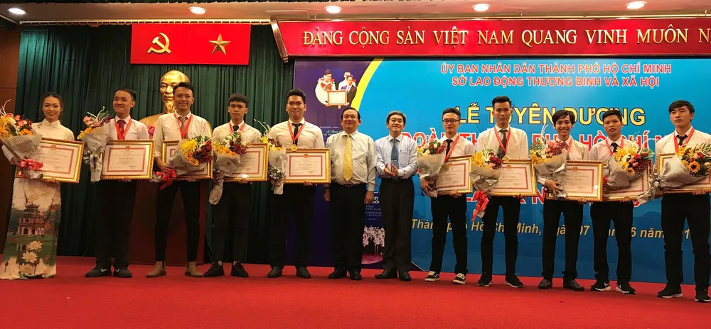Lần đầu tiên thi tay nghề quốc gia phát trực tiếp trên Youtube, Facebook, Zalo ảnh 3 Lần đầu tiên thi tay nghề quốc gia phát trực tiếp trên Youtube, Facebook, Zalo ảnh 3
