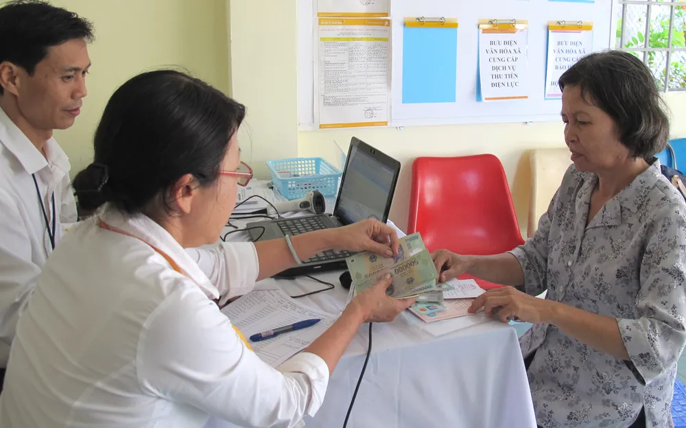 Gần 58.500 người hưởng lương hưu thấp hơn lương tối thiểu vùng 