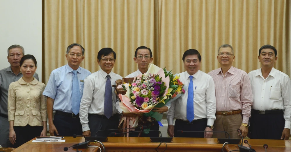 PGS.TS Trần Hoàng Ngân làm Viện trưởng Viện Nghiên cứu Phát triển TPHCM ảnh 1 PGS.TS Trần Hoàng Ngân làm Viện trưởng Viện Nghiên cứu Phát triển TPHCM ảnh 1