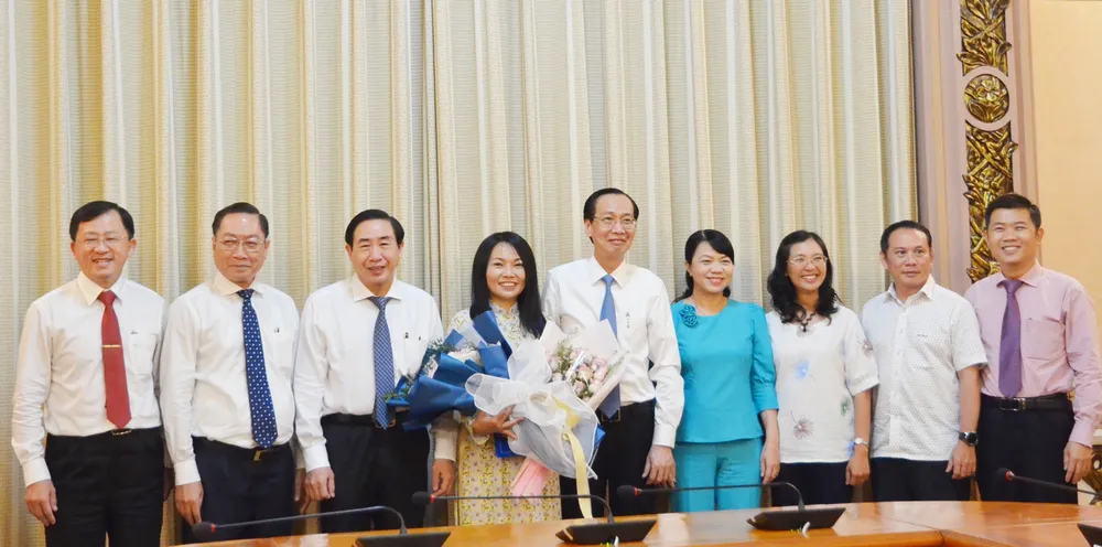 Bà Phan Nguyễn Thanh Vân làm Phó Hiệu trưởng Trường Đại học Y khoa Phạm Ngọc Thạch ảnh 1 Bà Phan Nguyễn Thanh Vân làm Phó Hiệu trưởng Trường Đại học Y khoa Phạm Ngọc Thạch ảnh 1