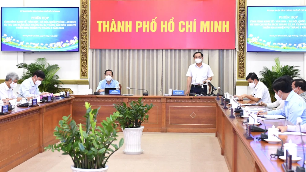 Toàn cảnh phiên họp. Ảnh: VIỆT DŨNG 