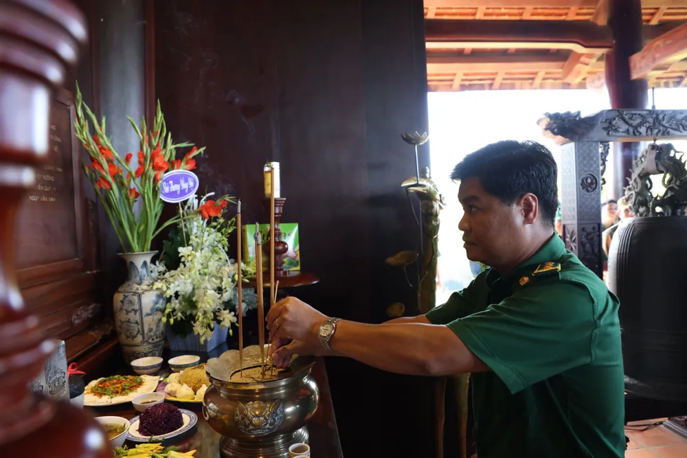 Tưởng niệm các liệt sĩ Thanh niên xung phong ảnh 2