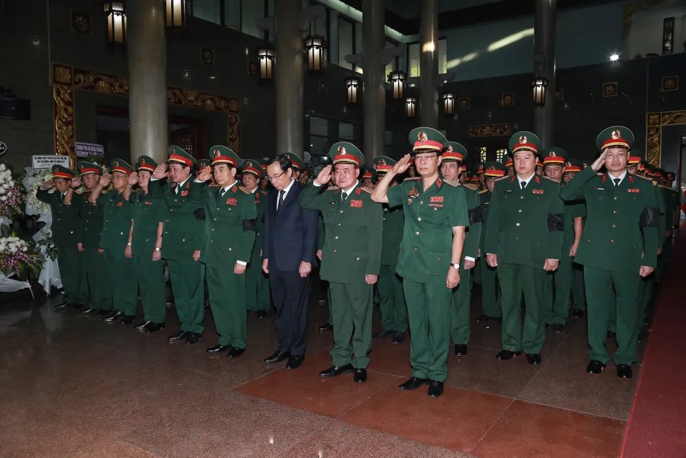 Lễ truy điệu và tiễn đưa Thượng tướng Nguyễn Thành Cung về nơi an nghỉ cuối cùng ảnh 1