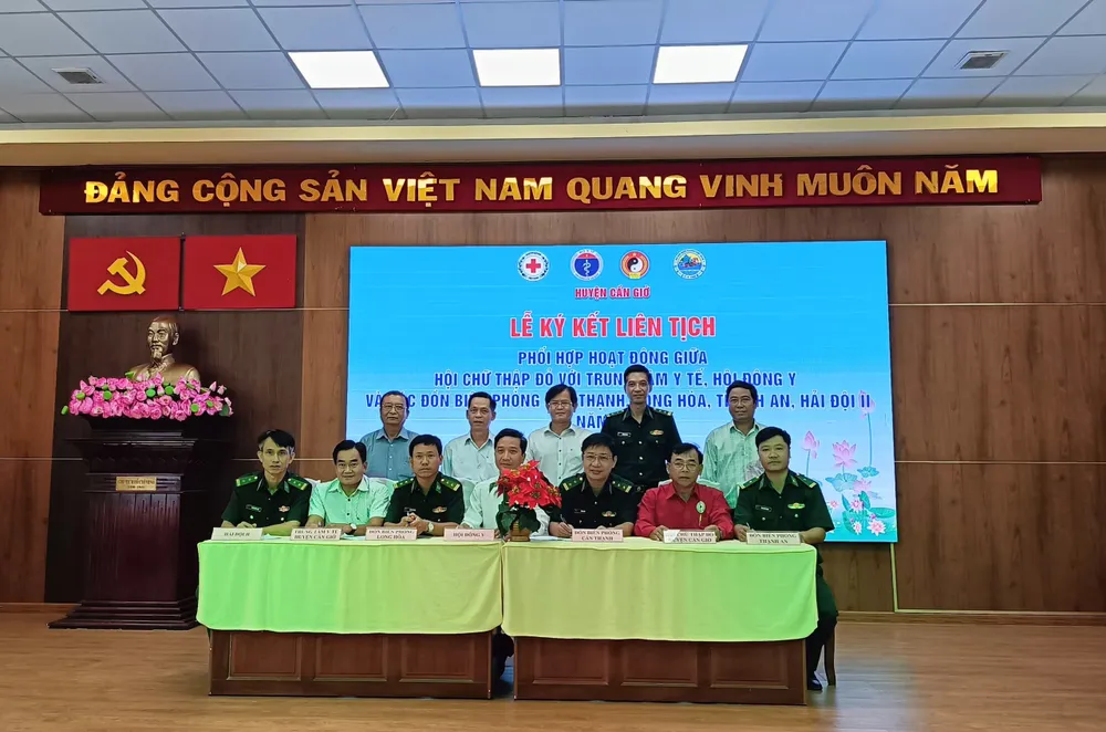 Lễ ký kết liên tịch phối hợp hoạt động của các đơn vị Bộ đội Biên phòng TPHCM