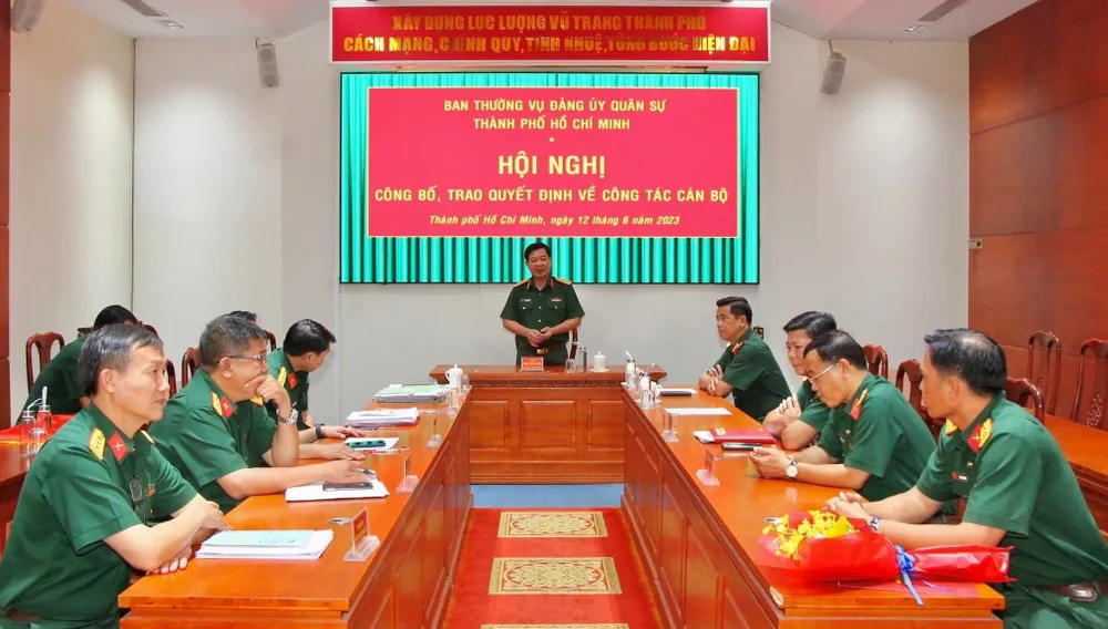 Quang cảnh tại hội nghị công bố, trao quyết định về công tác cán bộ Quang cảnh tại hội nghị công bố, trao quyết định về công tác cán bộ