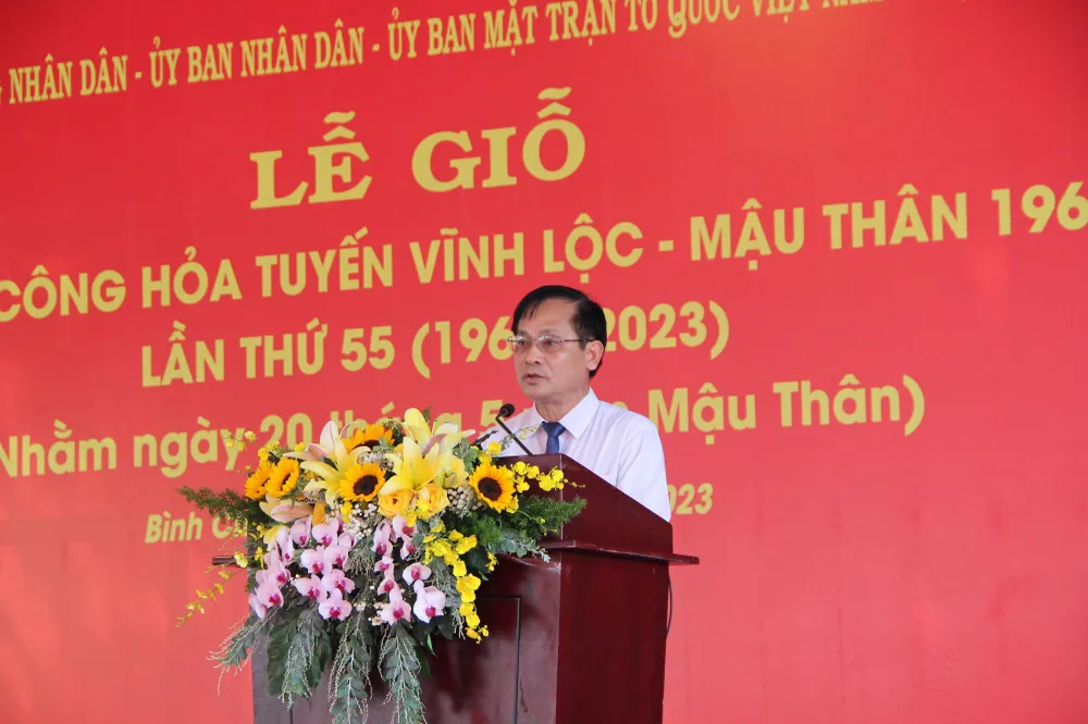 Đồng chí Phạm Văn Lũy phát biểu ôn lại truyền thống lịch sử oai hùng của 55 năm trước tại lễ giỗ Đồng chí Phạm Văn Lũy phát biểu ôn lại truyền thống lịch sử oai hùng của 55 năm trước tại lễ giỗ