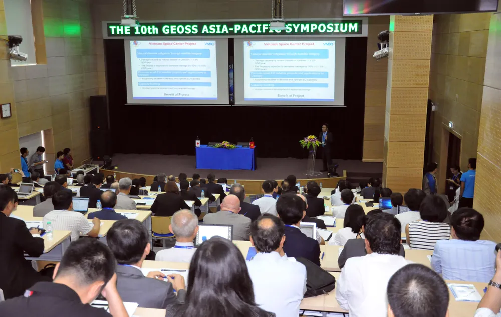 Nhật Bản trao đổi với Việt Nam về dữ liệu vệ tinh quan sát trái đất ảnh 1