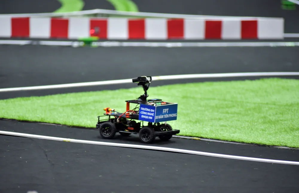 ĐH Công nghệ Hà Nội giành ngôi vô địch cuộc đua số mùa thứ 2 ảnh 2