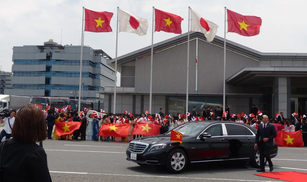 Chủ tịch nước Trần Đại Quang đã đến Tokyo, bắt đầu chuyến thăm cấp Nhà nước Nhật Bản ảnh 5 Chủ tịch nước Trần Đại Quang đã đến Tokyo, bắt đầu chuyến thăm cấp Nhà nước Nhật Bản ảnh 5