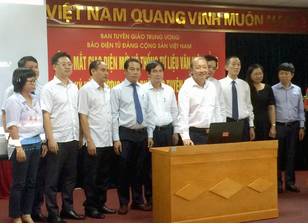 Ra mắt giao diện mới “Hệ thống Tư liệu - Văn kiện Đảng” trên mạng internet ảnh 2