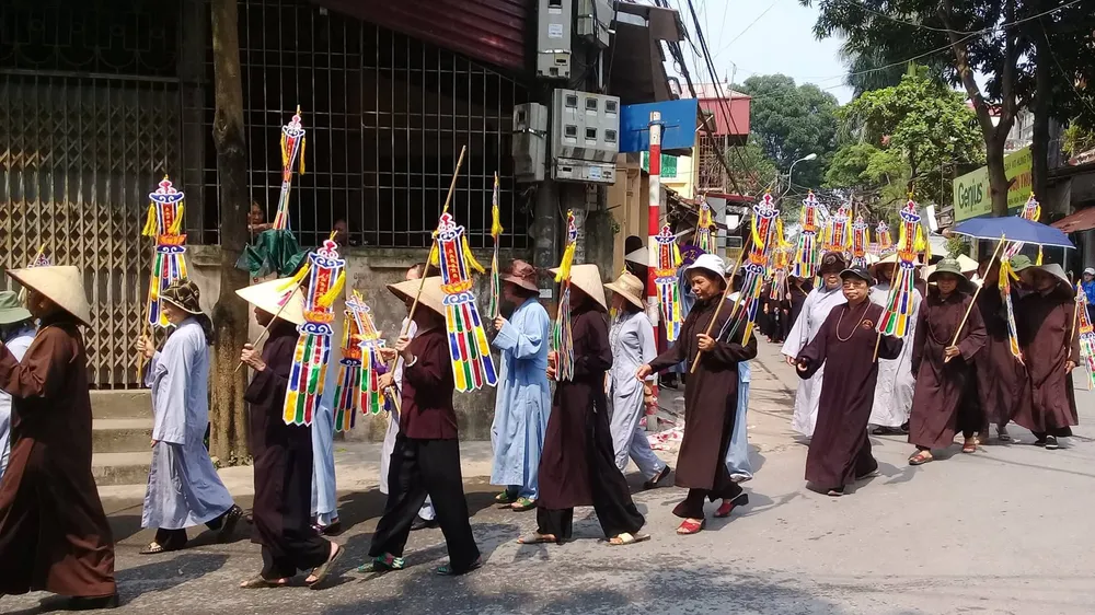 Quê nhà đón linh cữu nguyên Tổng Bí thư Đỗ Mười về nơi an nghỉ cuối cùng ảnh 48