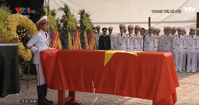 Quê nhà đón linh cữu nguyên Tổng Bí thư Đỗ Mười về nơi an nghỉ cuối cùng ảnh 15