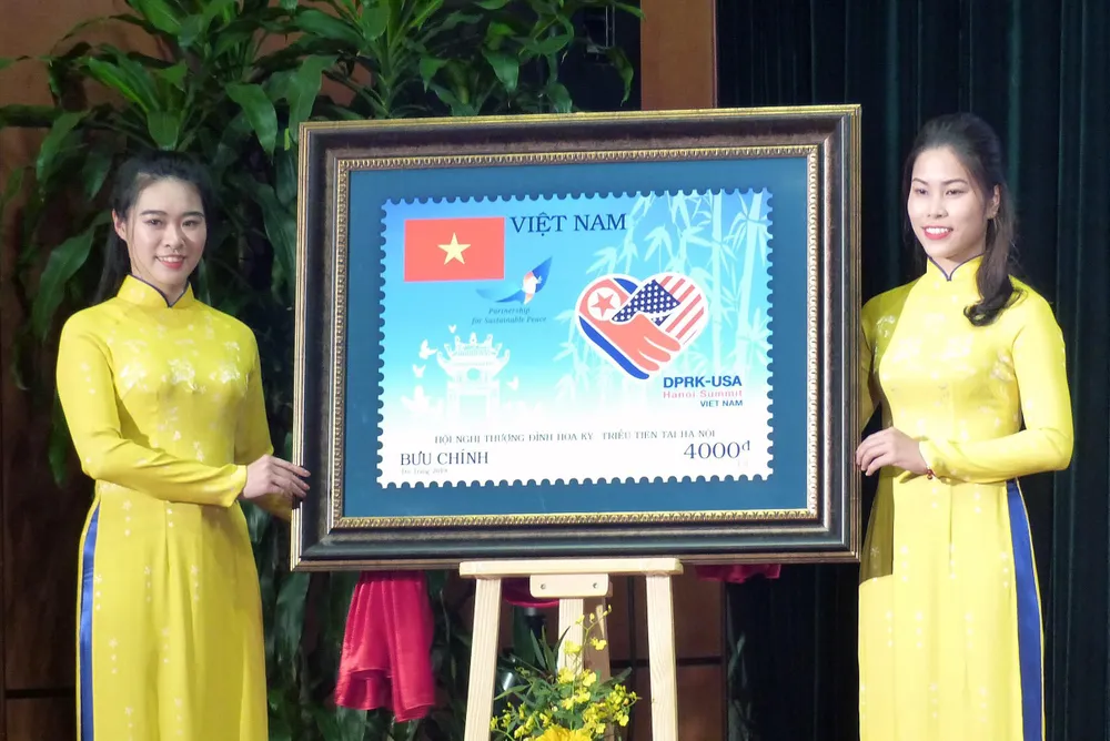 Phát hành bộ tem đặc biệt chào mừng Hội nghị thượng đỉnh Mỹ - Triều lần thứ 2 ảnh 2