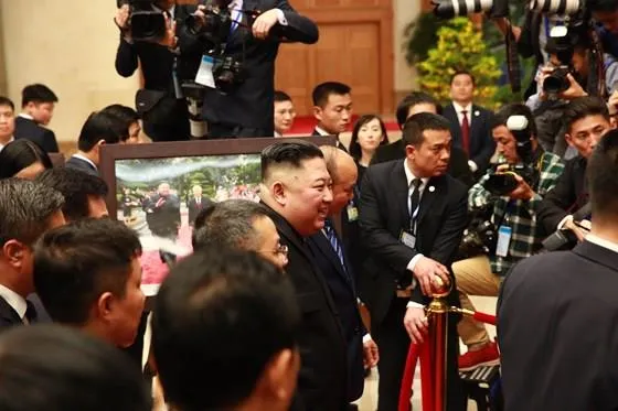 Chủ tịch Kim Jong-un hội kiến Thủ tướng và gặp gỡ Chủ tịch Quốc hội ảnh 2 Chủ tịch Kim Jong-un hội kiến Thủ tướng và gặp gỡ Chủ tịch Quốc hội ảnh 2