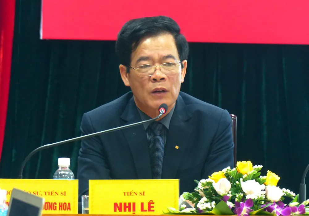 Cán bộ, đảng viên nếu thấy không xứng đáng thì nên từ chức ảnh 4