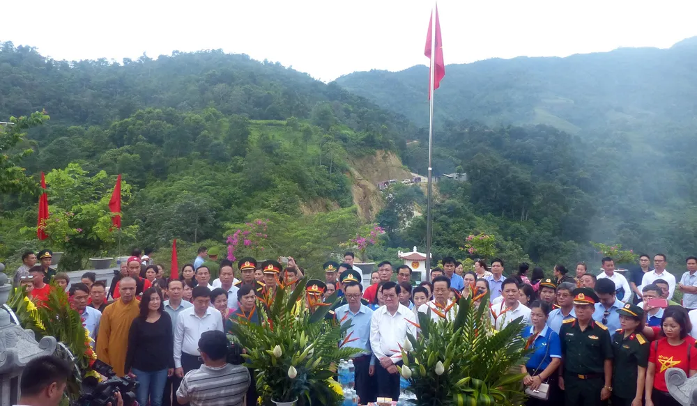 Nguyên Chủ tịch nước Trương Tấn Sang tưởng niệm 35 năm “ngày giỗ chung” mặt trận Vị Xuyên ảnh 5