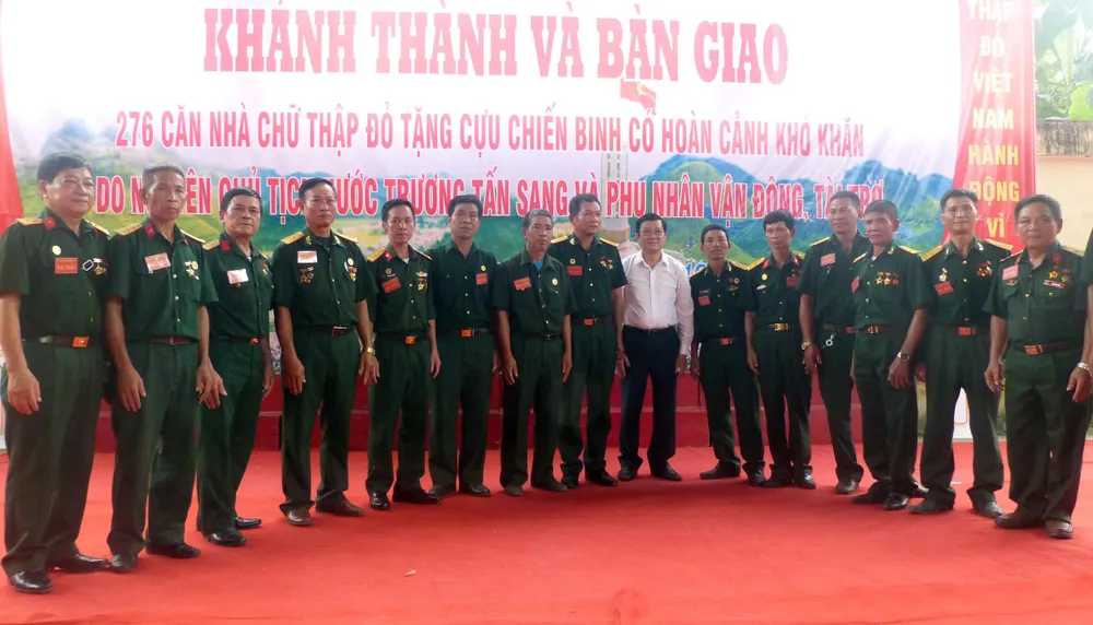 Nguyên Chủ tịch nước Trương Tấn Sang tưởng niệm 35 năm “ngày giỗ chung” mặt trận Vị Xuyên ảnh 10