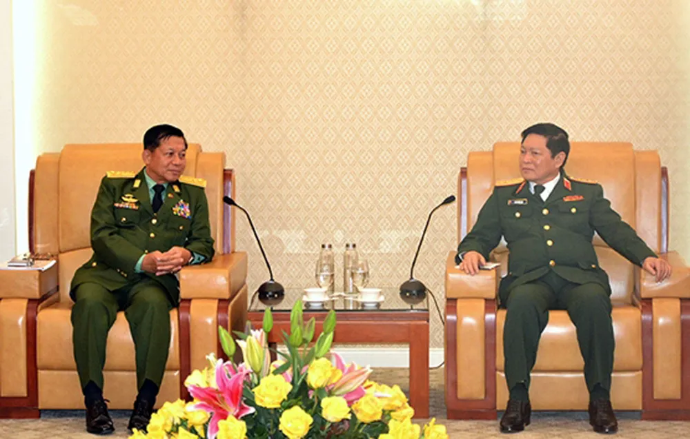 Tổng Tư lệnh các Lực lượng vũ trang Myanmar thăm chính thức Việt Nam ảnh 2