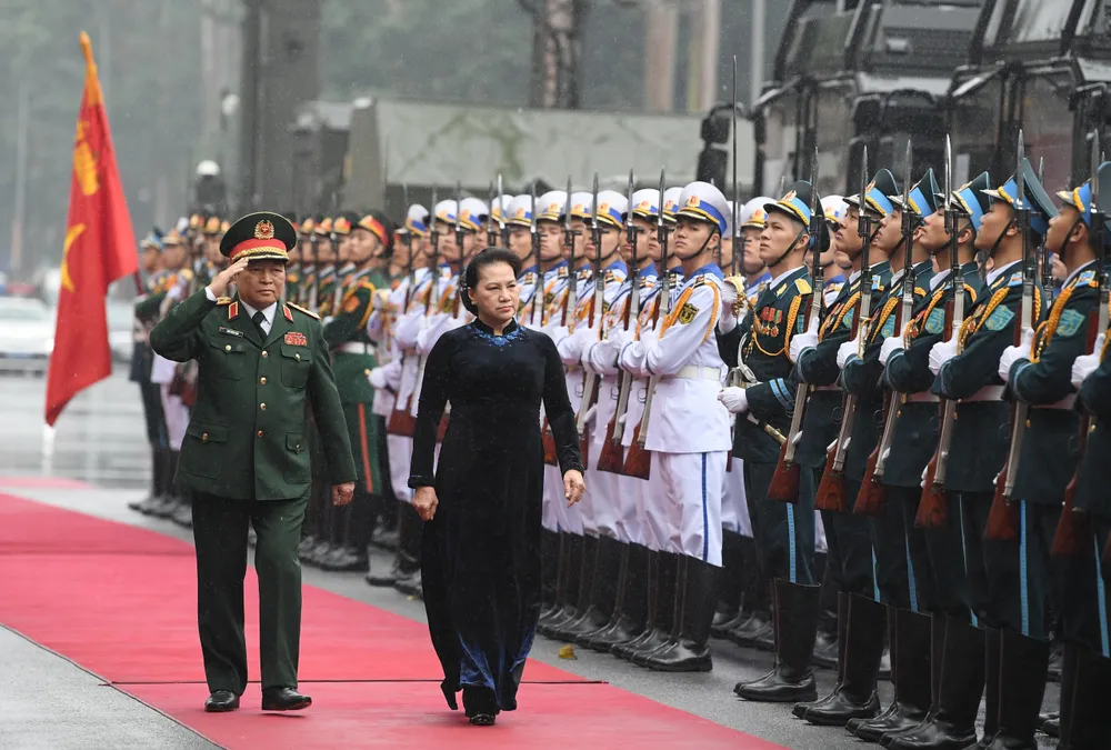 Thủ tướng Nguyễn Xuân Phúc: Tuyệt đối không để Tổ quốc bị động, bất ngờ ảnh 7