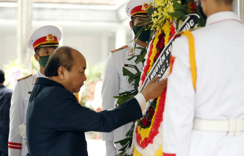 Cử hành trọng thể lễ tang nguyên Phó trưởng Ban Tổ chức Trung ương Nguyễn Đình Hương ảnh 1