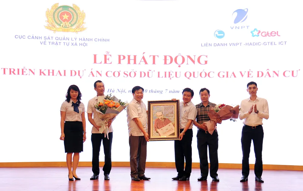 VNPT tham gia xây dựng Cơ sở dữ liệu quốc gia về dân cư ảnh 1