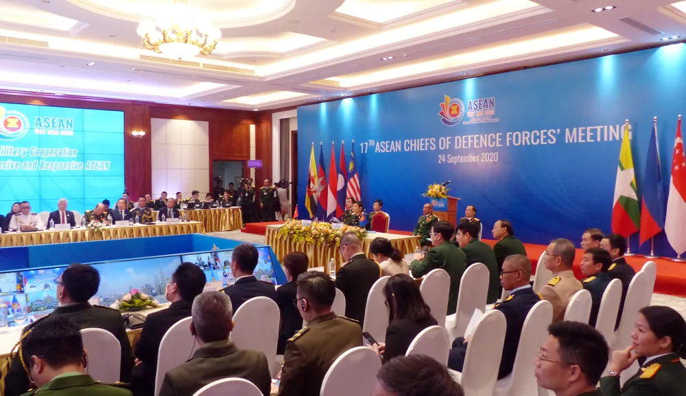 Khẳng định việc duy trì hòa bình, ổn định, an ninh, an toàn và tự do hàng hải ở Biển Đông ảnh 1