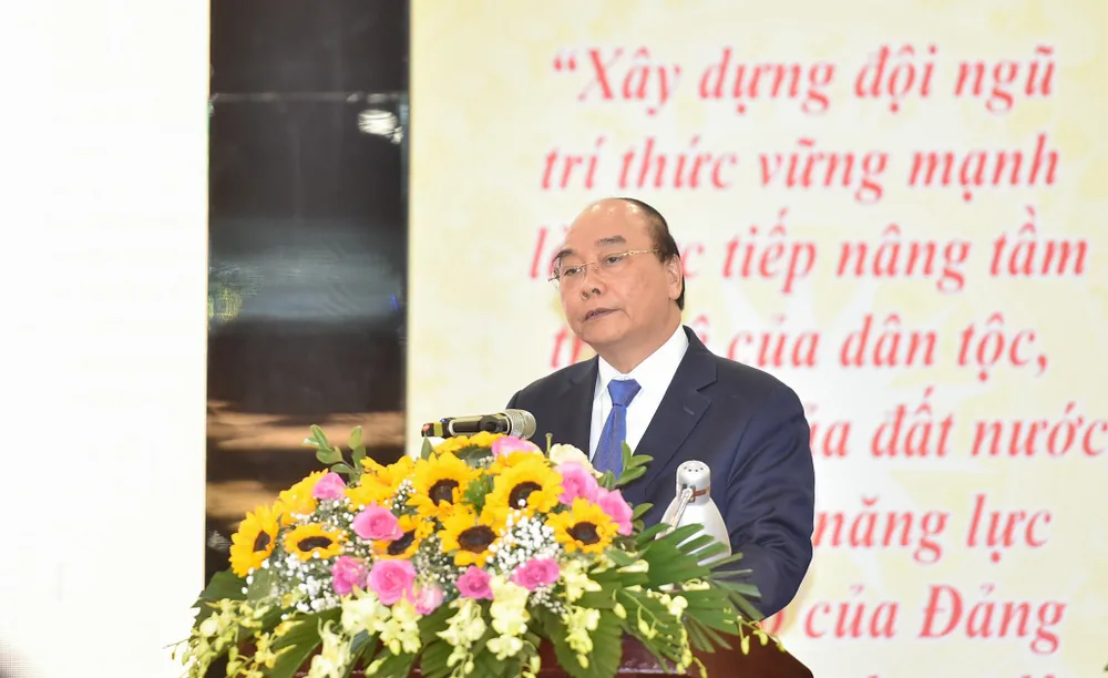 Thủ tướng Nguyễn Xuân Phúc: Đội ngũ trí thức KH-CN là tài sản quý báu của quốc gia ảnh 3