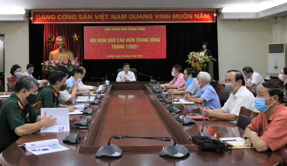 Bổ sung mới về trách nhiệm, quyền hạn của Tổng Bí thư và Thường trực Ban Bí thư ảnh 1