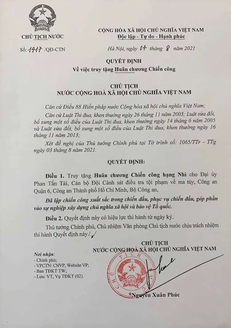 Chủ tịch nước quyết định truy tặng Huân chương Chiến công hạng Nhì cho Đại úy Phan Tấn Tài ảnh 1