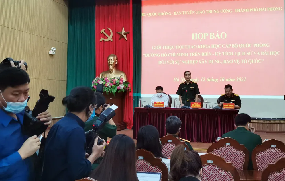 Tổ chức Hội thảo khoa học 60 năm ngày mở Đường Hồ Chí Minh trên biển ảnh 1