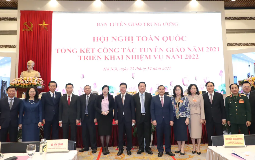 Thường trực Ban Bí thư Võ Văn Thưởng: Kiên quyết loại bỏ những phần tử thoái hóa, biến chất ảnh 4