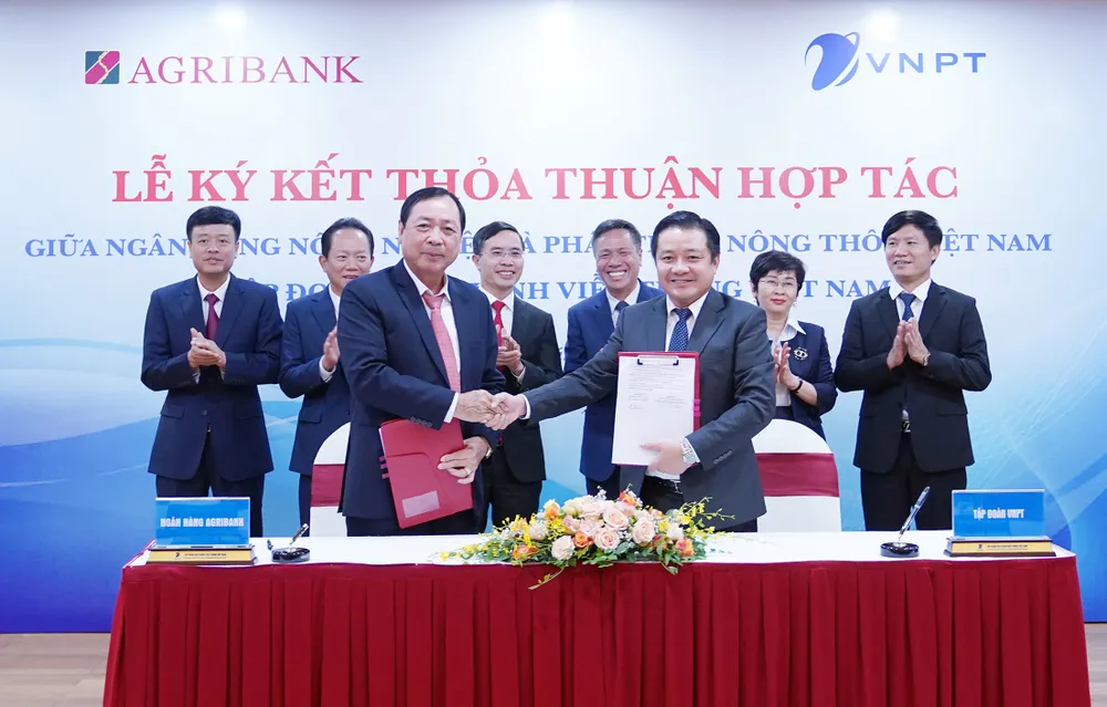 VNPT hợp tác toàn diện với Agribank ảnh 1