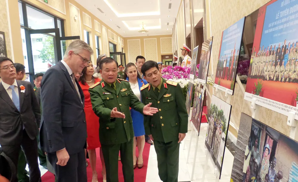 Việt Nam sẽ tăng tỷ lệ nữ quân nhân tham gia lực lượng gìn giữ hòa bình Liên hiệp quốc ảnh 8