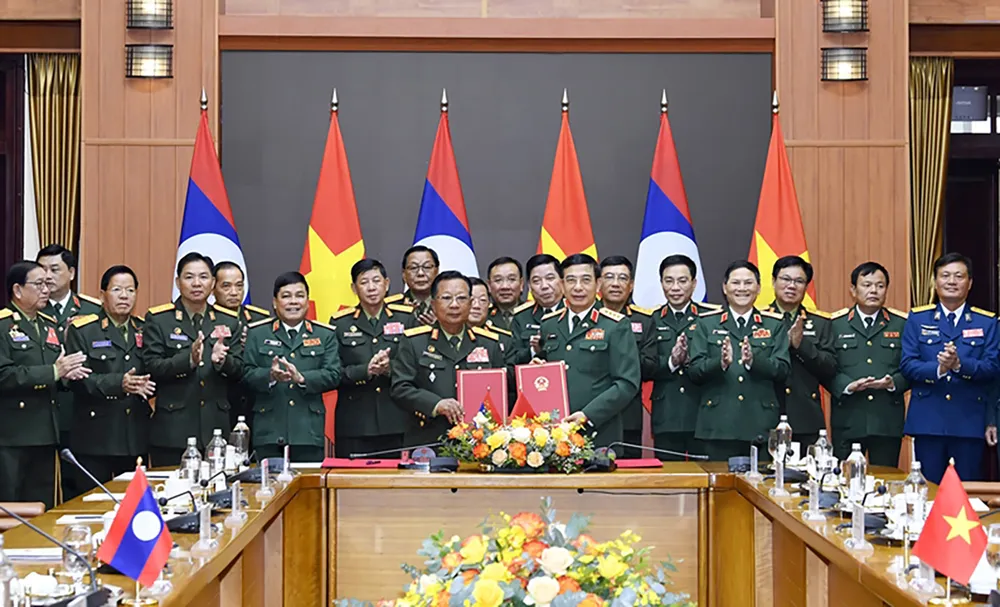 Tiếp tục vun đắp mối quan hệ đoàn kết vĩ đại, hợp tác toàn diện Việt - Lào ảnh 10