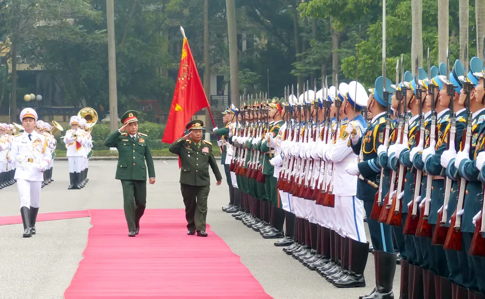 Tiếp tục vun đắp mối quan hệ đoàn kết vĩ đại, hợp tác toàn diện Việt - Lào ảnh 1
