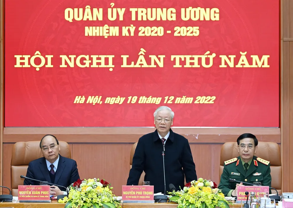 Tổng Bí thư Nguyễn Phú Trọng yêu cầu QĐND Việt Nam phải duy trì nghiêm chế độ sẵn sàng chiến đấu, quản lý chặt chẽ vùng trời, vùng biển và các địa bàn trọng điểm. Ảnh: VIẾT CHUNG Tổng Bí thư Nguyễn Phú Trọng yêu cầu QĐND Việt Nam phải duy trì nghiêm chế độ sẵn sàng chiến đấu, quản lý chặt chẽ vùng trời, vùng biển và các địa bàn trọng điểm. Ảnh: VIẾT CHUNG