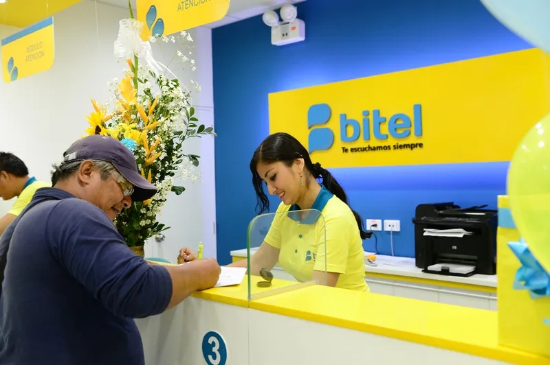 Hệ thống viễn thông Viettel đã triển khai tới hơn 170 triệu khách hàng toàn cầu tại 11 thị trường của Viettel như Bitel (Peru), Mytel (Myanmar), Unitel (Lào), Halotel (Haiti),.. Hệ thống viễn thông Viettel đã triển khai tới hơn 170 triệu khách hàng toàn cầu tại 11 thị trường của Viettel như Bitel (Peru), Mytel (Myanmar), Unitel (Lào), Halotel (Haiti),..