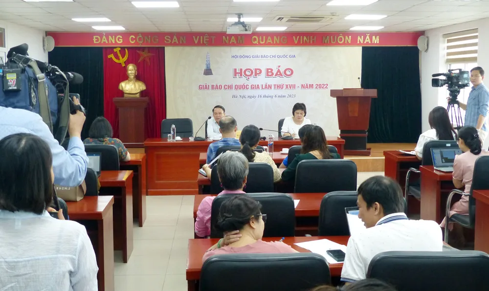 Quang cảnh họp báo. Ảnh: TRẦN BÌNH