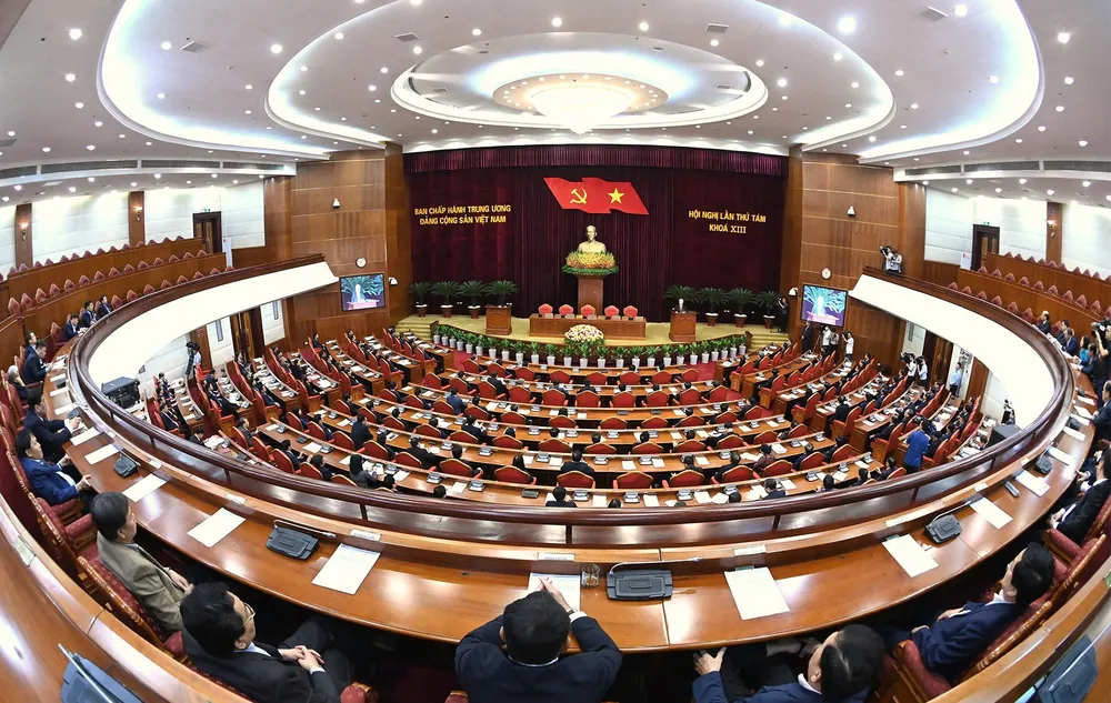 Toàn cảnh phiên bế mạc Hội nghị lần thứ 8 Ban Chấp hành Trung ương Đảng khóa XIII, sáng 8-10, tại trụ sở Trung ương Đảng. Ảnh: VIẾT CHUNG