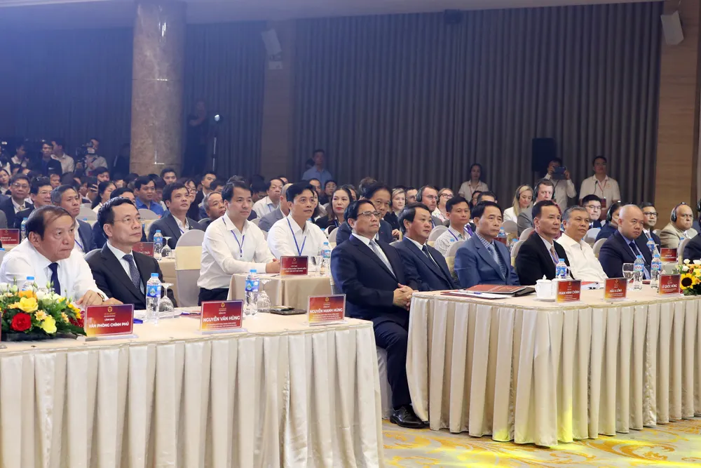 Thủ tướng Phạm Minh Chính và các đại biểu tham dự sự kiện. Ảnh QUANG PHÚC Thủ tướng Phạm Minh Chính và các đại biểu tham dự sự kiện. Ảnh QUANG PHÚC
