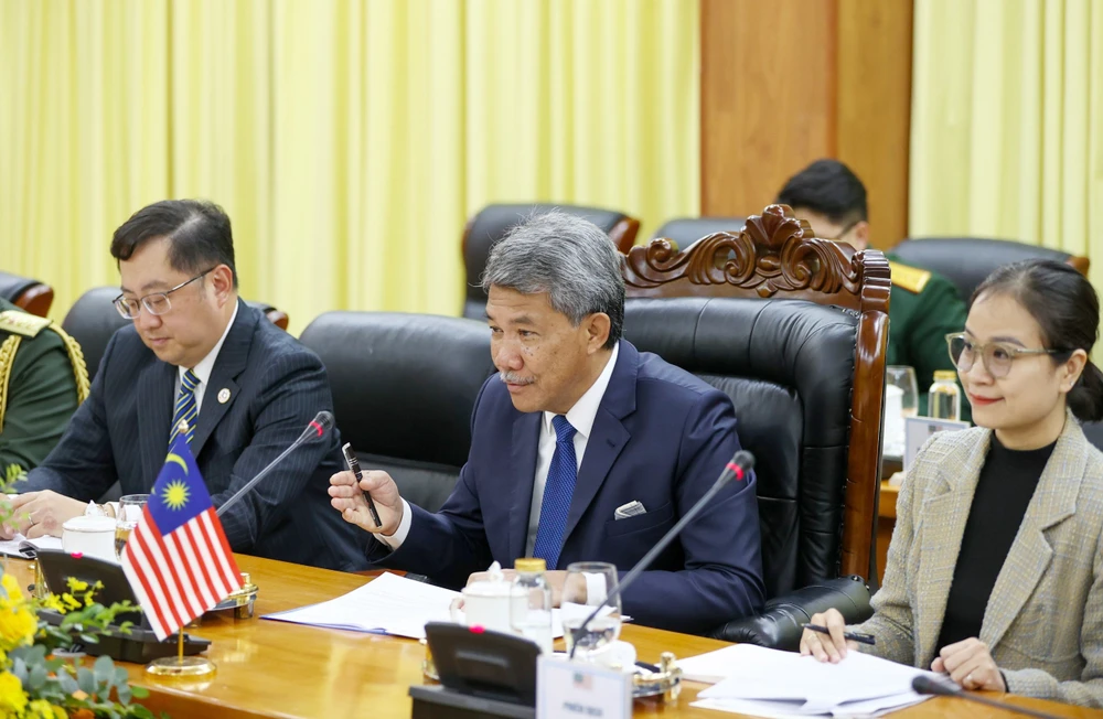 Bộ trưởng Dato’ Seri Utama Haji Mohamad Bin Haji Hasan phát biểu tại hội đàm. Ảnh: VIẾT CHUNG bo-qp-malaysia-tham-vn-5-4040.jpg