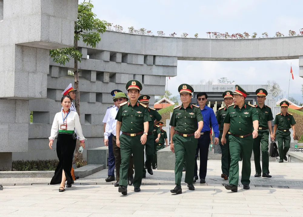 Bo truong QP o DBP 1.jpg