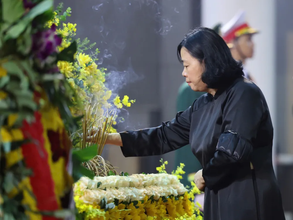 Doan Ha Noi 3.jpg